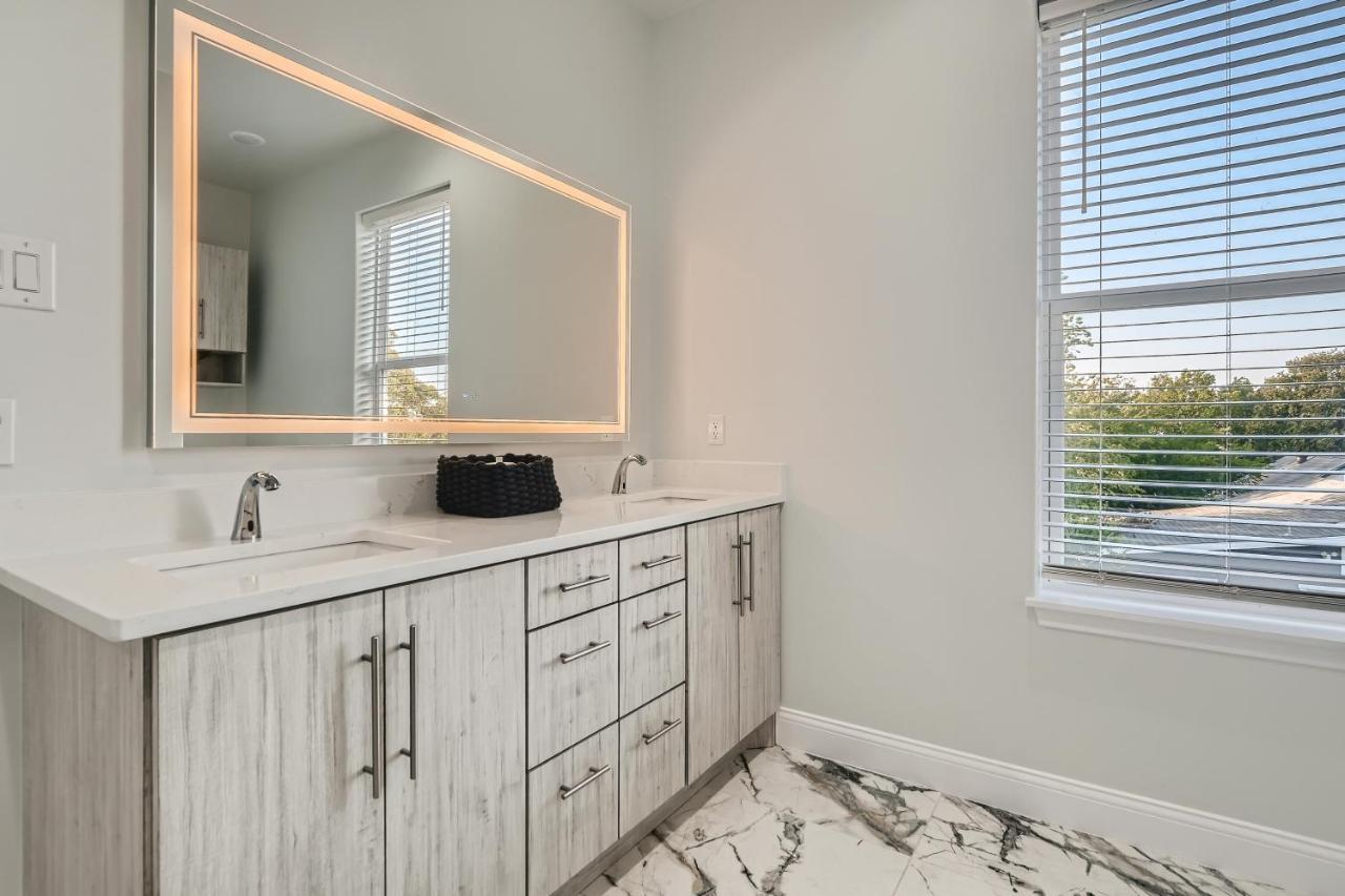 Luxury 5 Bdrm Home! Blocks To Dt/Riverwalk/Convention Center! San Antonio Eksteriør billede